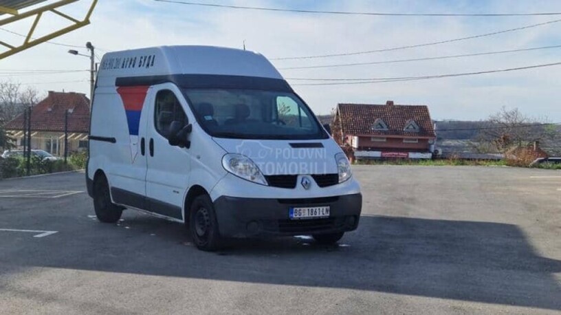 renault-trafic-20-big-4