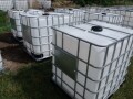 plasticni-ibc-kontejneri-cisterne-od-1000-l-small-3