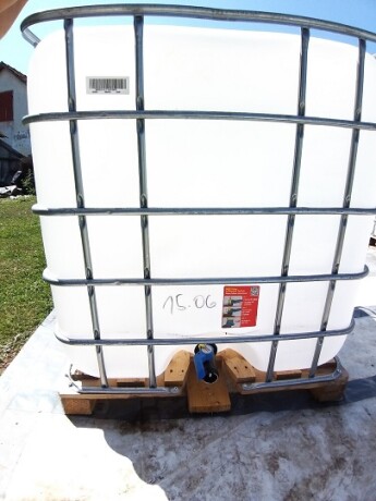 plasticni-ibc-kontejneri-cisterne-od-1000-l-big-2