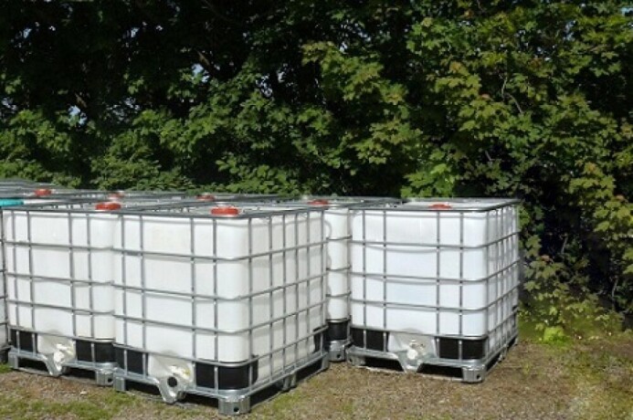 plasticni-ibc-kontejneri-cisterne-od-1000-l-big-0