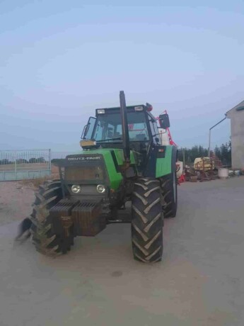 deutz-fahr-traktor-big-0