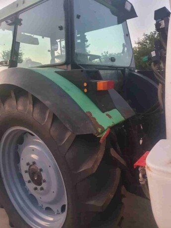 deutz-fahr-traktor-big-2