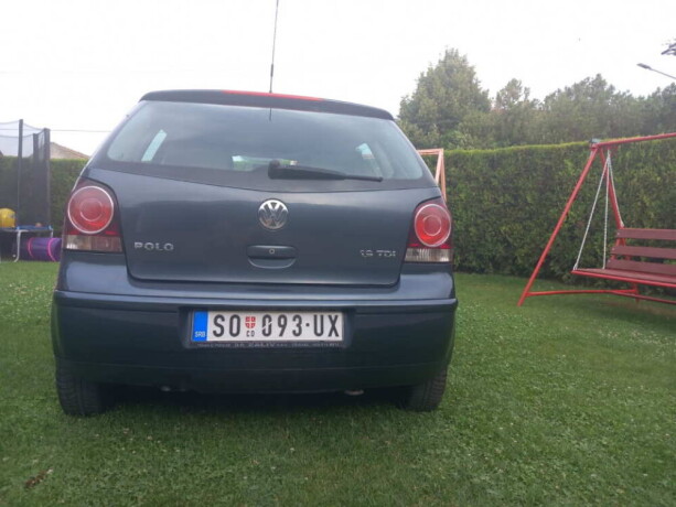 volkswagen-vw-polo-tdi-2005-god-big-1